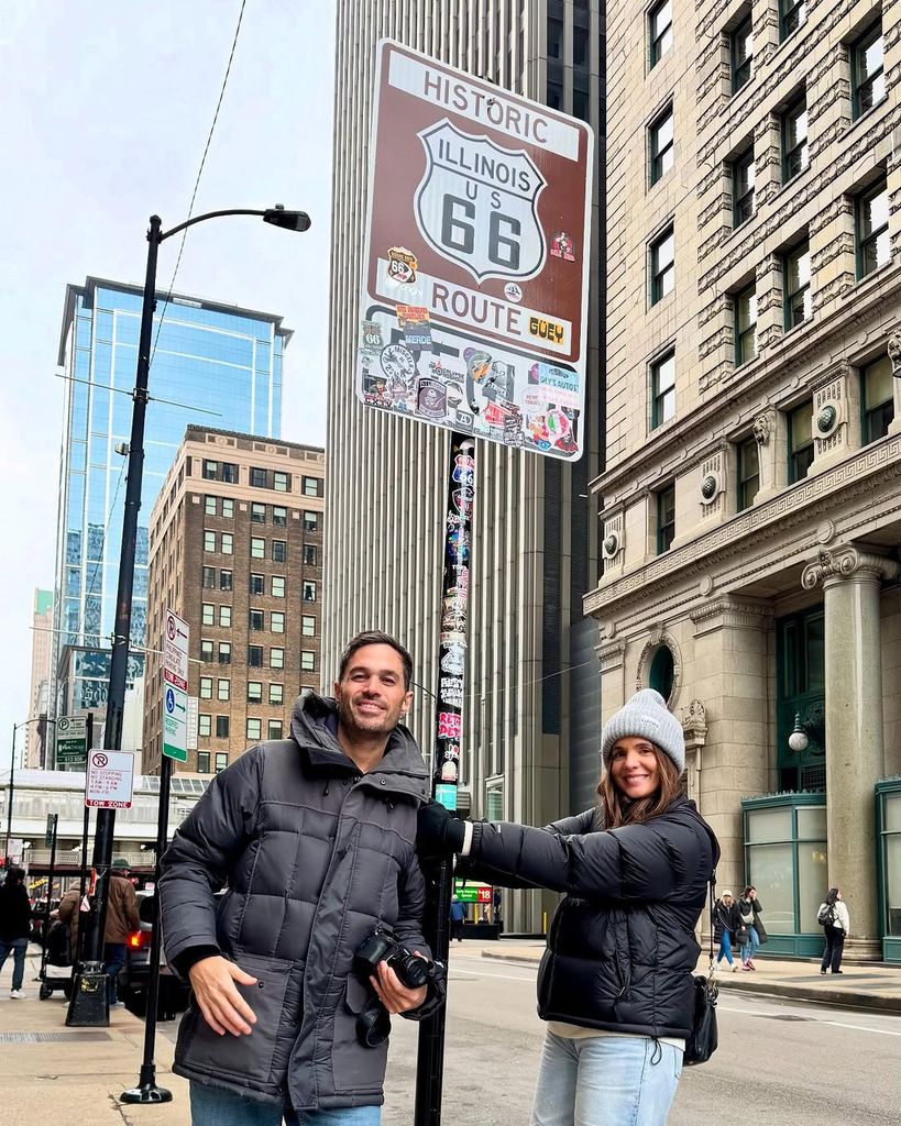 El hermano de Dani Martínez y su novia en Chicago