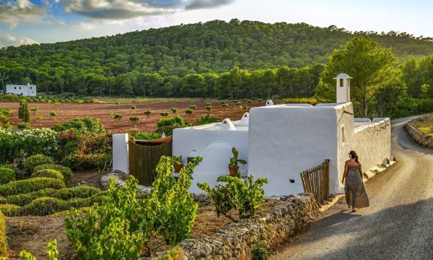 santa agnes de corona un bonito pueblo del interior de ibiza