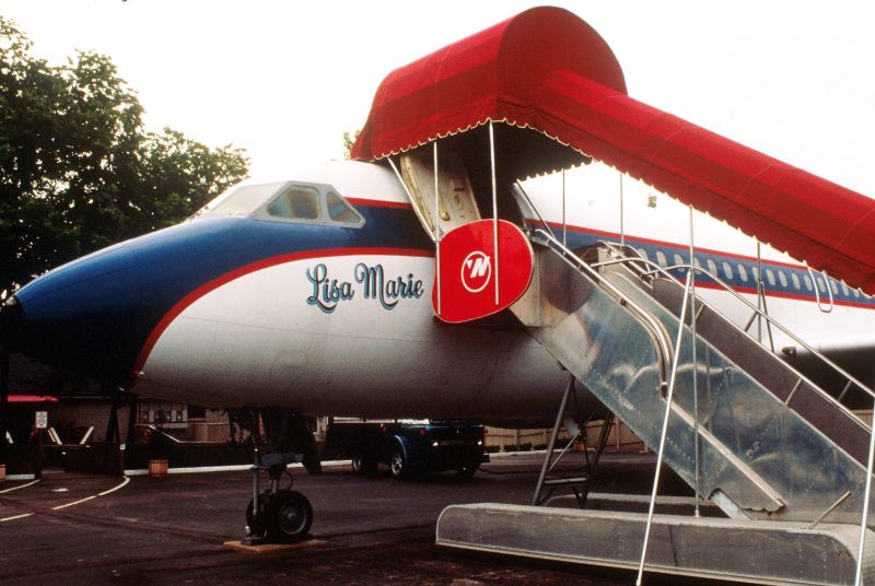 avion elvis10