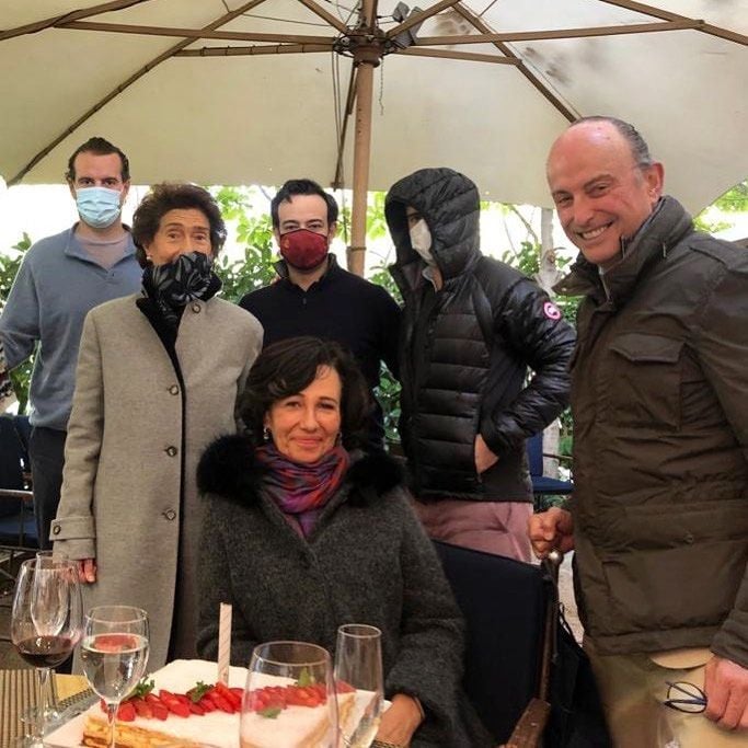 Ana Botín con su familia