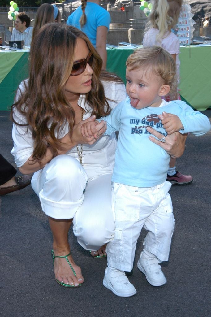 Melania Trump con su hijo Barron Trump en Nueva York, cuando apenas tenía un año, el 30 de mayo de 2007