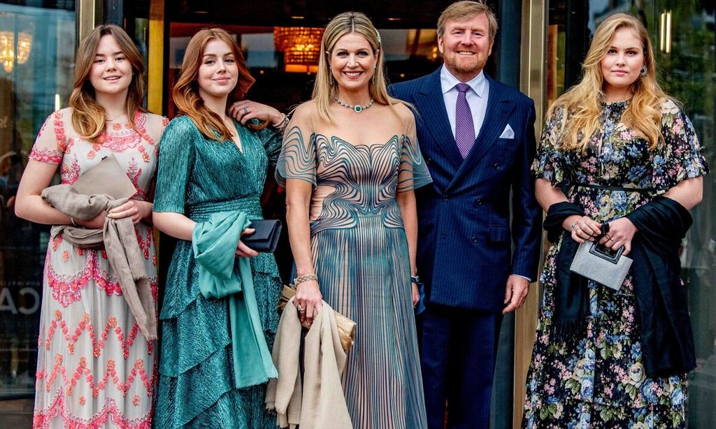 50 CUMPLEAÑOS MAXIMA DE HOLANDA