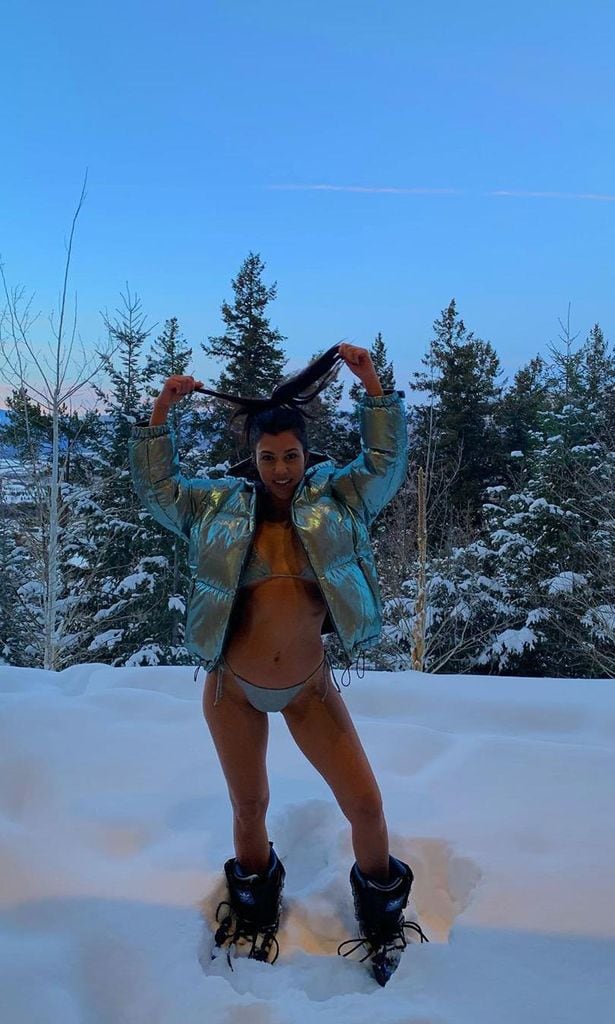 kourtney kardashian snow bikini