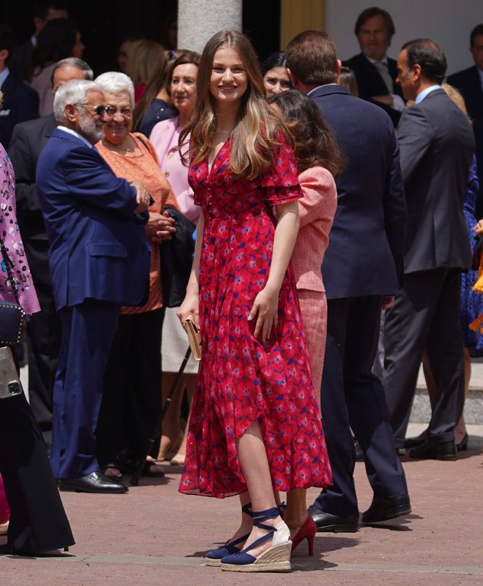 Leonor en la confirmación de su hermana Sofía