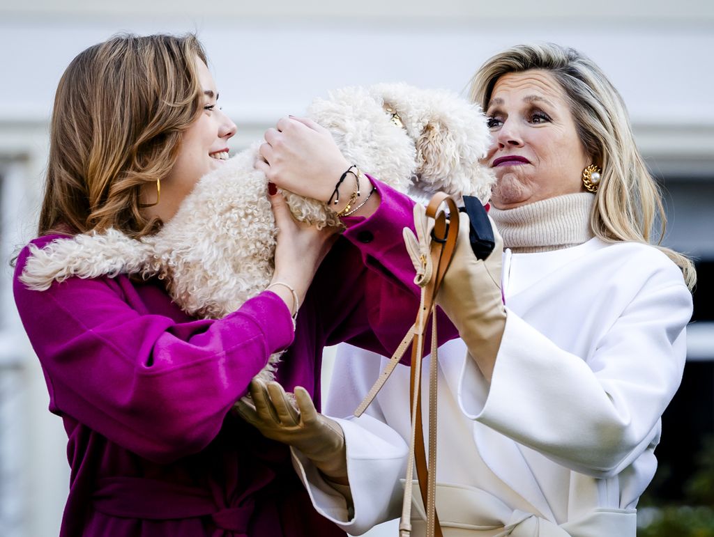 Máxima de Holanda y Ariane de Holanda