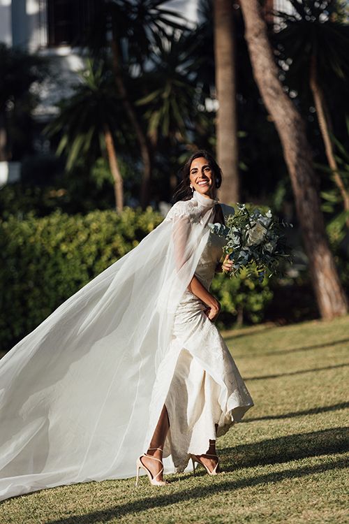 Vestido de novia bordado