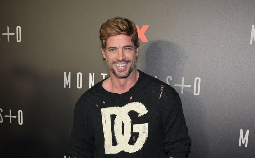 William Levy y Emilia Dides han intercambiado mensajes en sus perfiles de manera pública