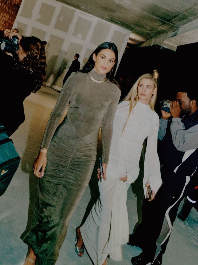 Marta Lozano y Teresa Andrés Gonzalvo en el desfile de Messika