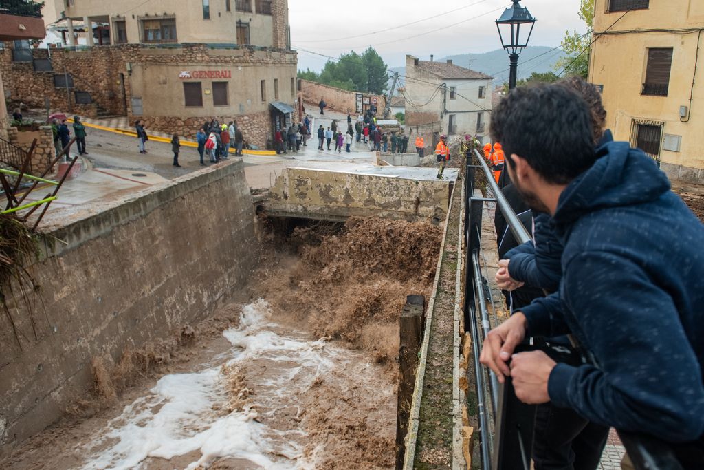 LETUR, ALBACETE, CASTILE-LA MANC, SPAIN - OCTOBER 29: Several emergency services help in the rescue work, on 29 October, 2024 in Letur, Albacete, Castilla-La Mancha, Spain. The old town of Letur, in the Sierra de Segura, has borne the brunt, with the stream overflowing and its streets turning into a torrent, where the water has swept away everything in its path. Around 30 people have been trapped in their homes in the center of Letur, in the vicinity of the Plaza del Ayuntamiento, by the flood. Five more people remain in a restaurant and another one has asked for help from the place La Cascada, near the town. (Photo By Victor Fernandez/Europa Press via Getty Images)