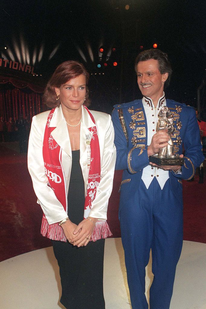 Estefanía de Mónaco con Franco Knie en 1997