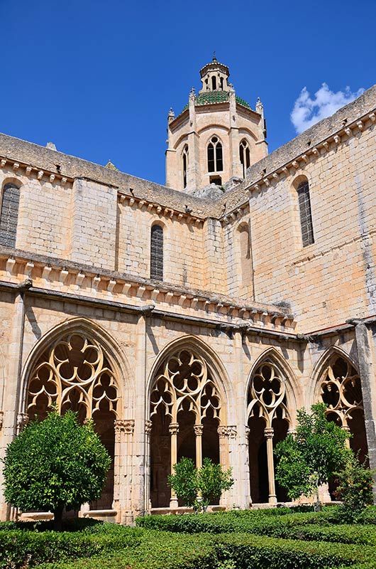 Santes Creus Claustro monasterio claustro ruta cister