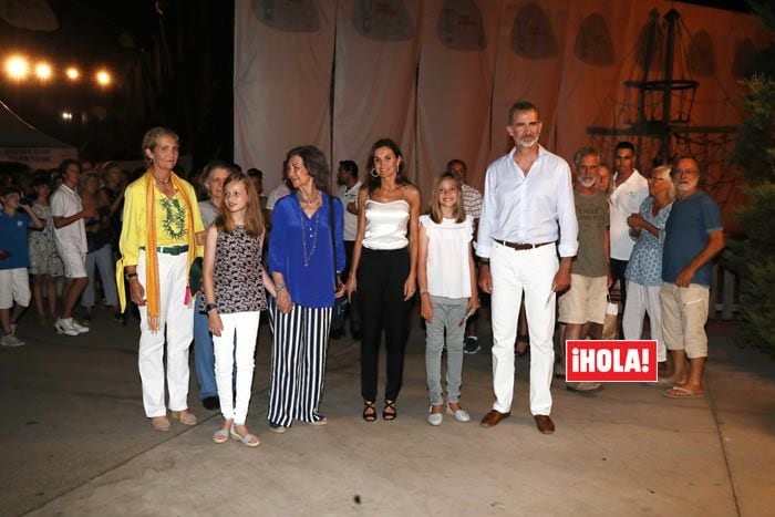 Los Reyes y sus hijas en un concierto en Mallorca