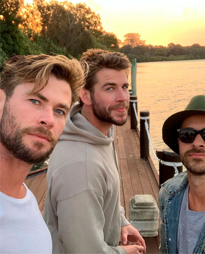 Liam Hemsworth se enteró de su ruptura con Miley Cyrus a través de las redes sociales