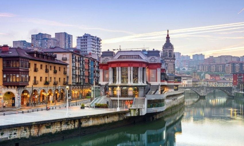 En el famoso Mercado de la Ribera de Bilbao también se imparten cursos de cocina.