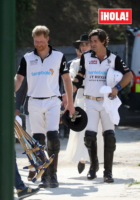 El príncipe Harry con Nacho Figueras