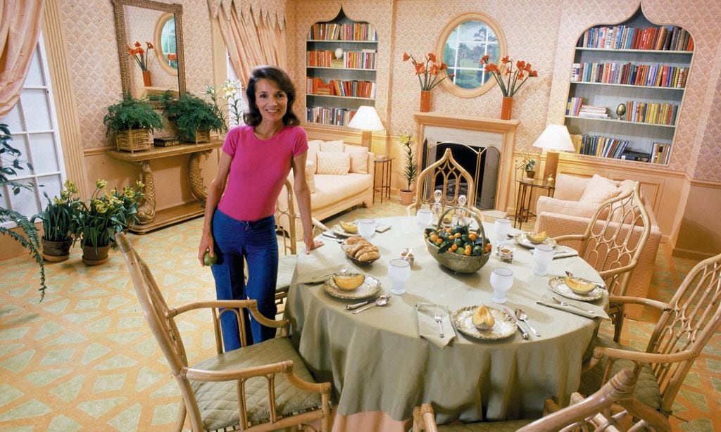 Lee Radziwill LIVING 31