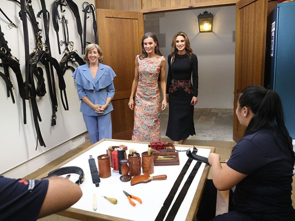 El Cariñoso Encuentro De La Reina Letizia Y Rania De Jordania En Madrid