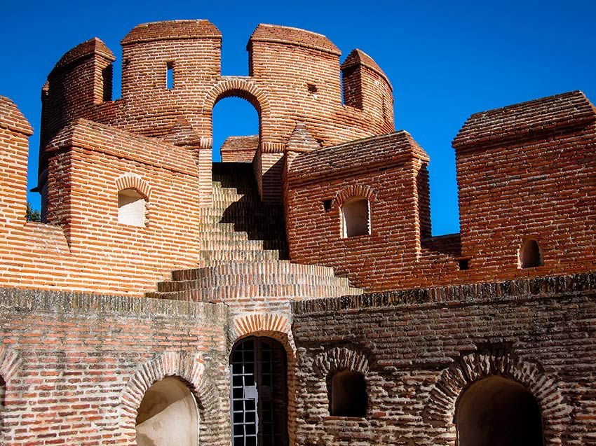 castillo-de-la-mota-torres