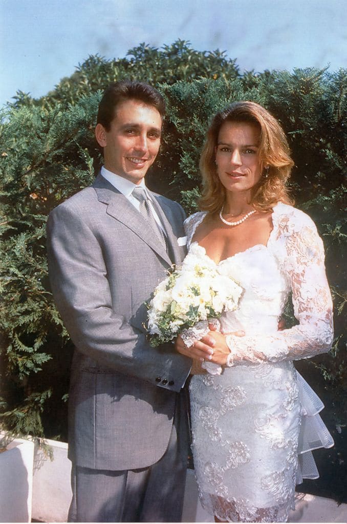 La princesa Estefanía de Mónaco y Daniel Ducruet el día de su boda, 1995