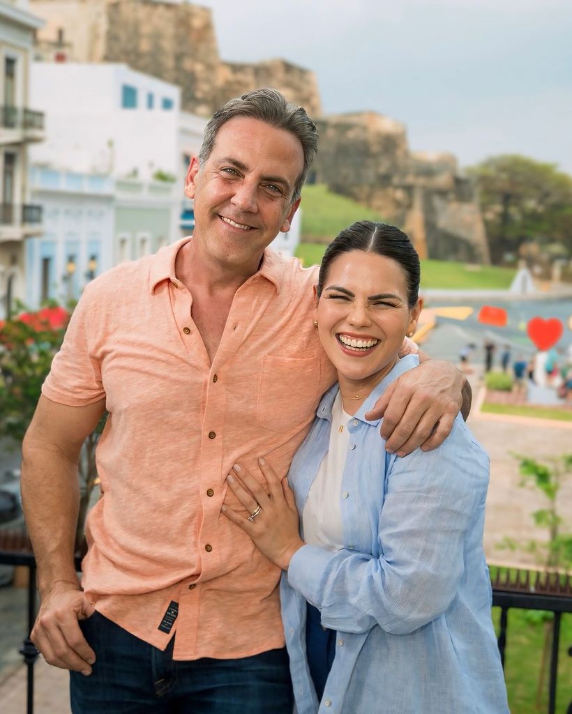 Carlos Ponce y Karina Banda