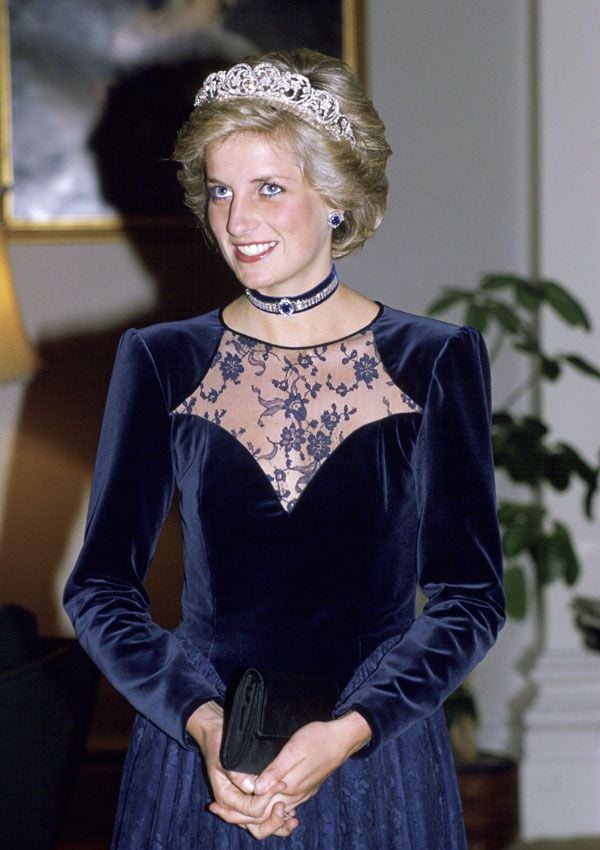 Diana de Gales y la joya de Isabel II que llevó de forma equivocada
