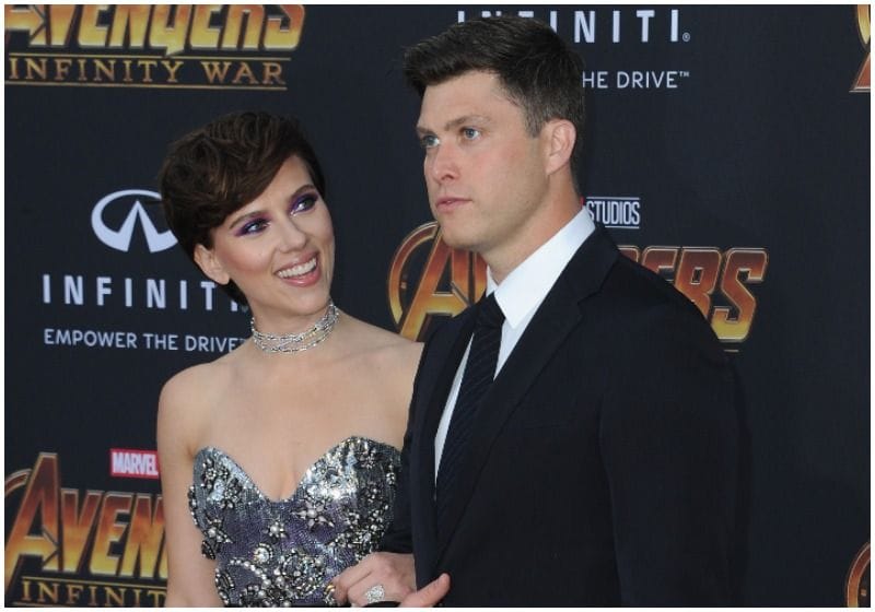 scarlett johansson colin jost juntos por primera vez 10