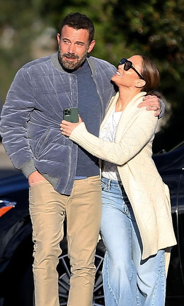 Ben Affleck y Jennifer Lopez HO4141