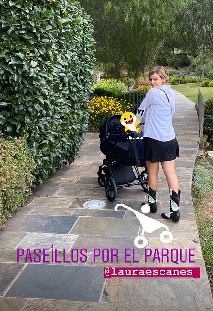 Laura Escanes disfruta del primer paseo de Roma una semana después de ser madre