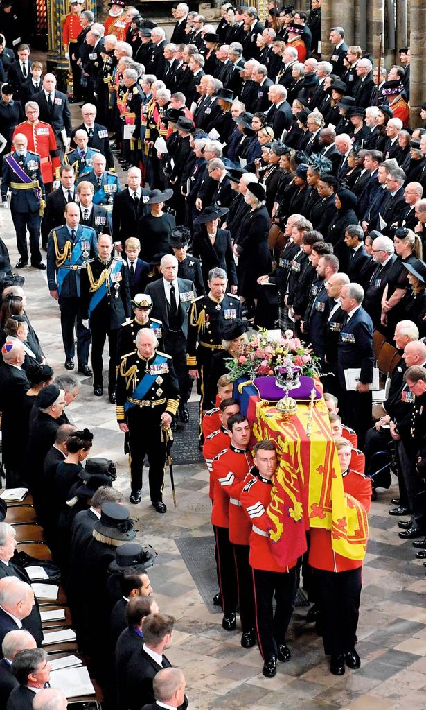 HO4078 Reina Isabel II funeral