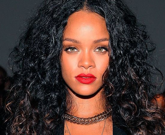 rihanna_linea_belleza_5zz