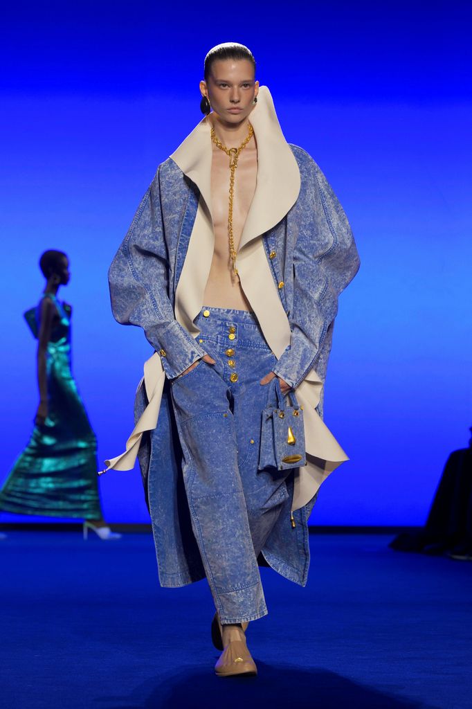 Paris Fashion Week: Schiaparelli Primavera/Verano 2025