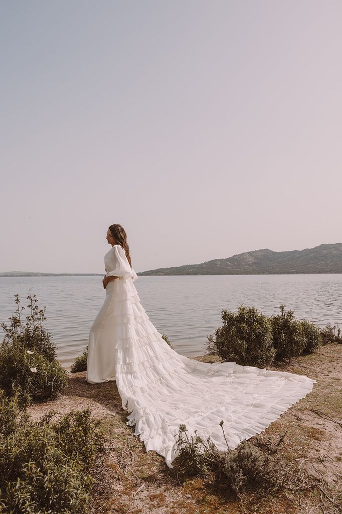 Vestidos de novia Lorena Formoso colección 2025