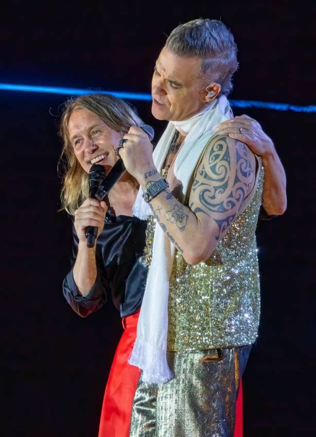 Mark Owen y Robbie Williams se reencuentran