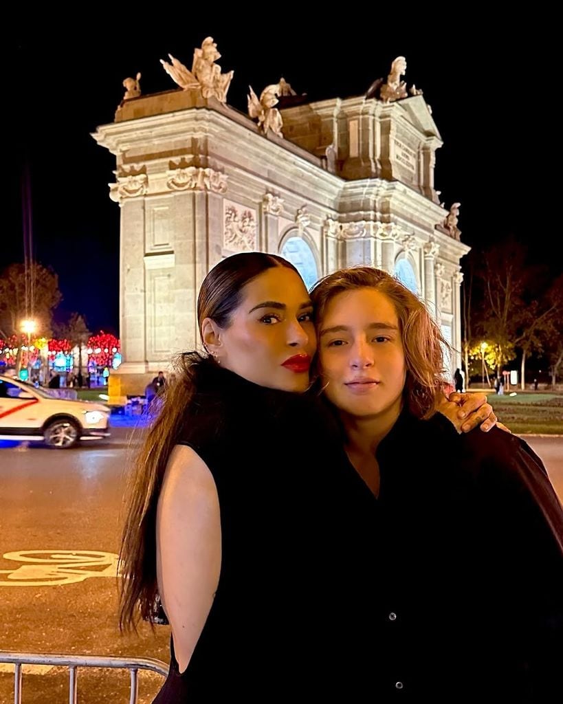 Galilea Montijo y su hijo Mateo en Madrid