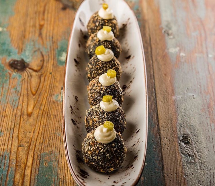 Croquetas de choco y alioli