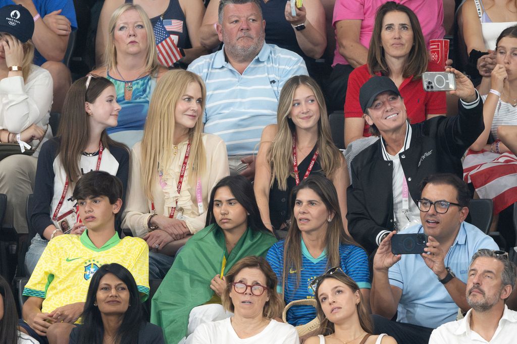 Nicole Kidman y su familia durante la competencia de gimnasia.