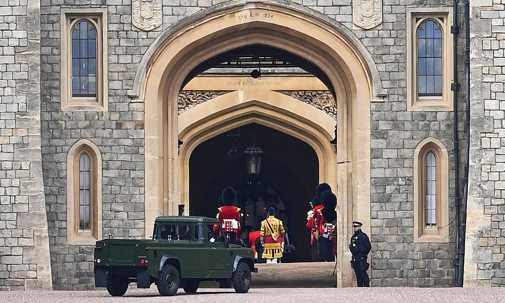 prince philip 39 s custom made land rover hearse unveiled for the first time