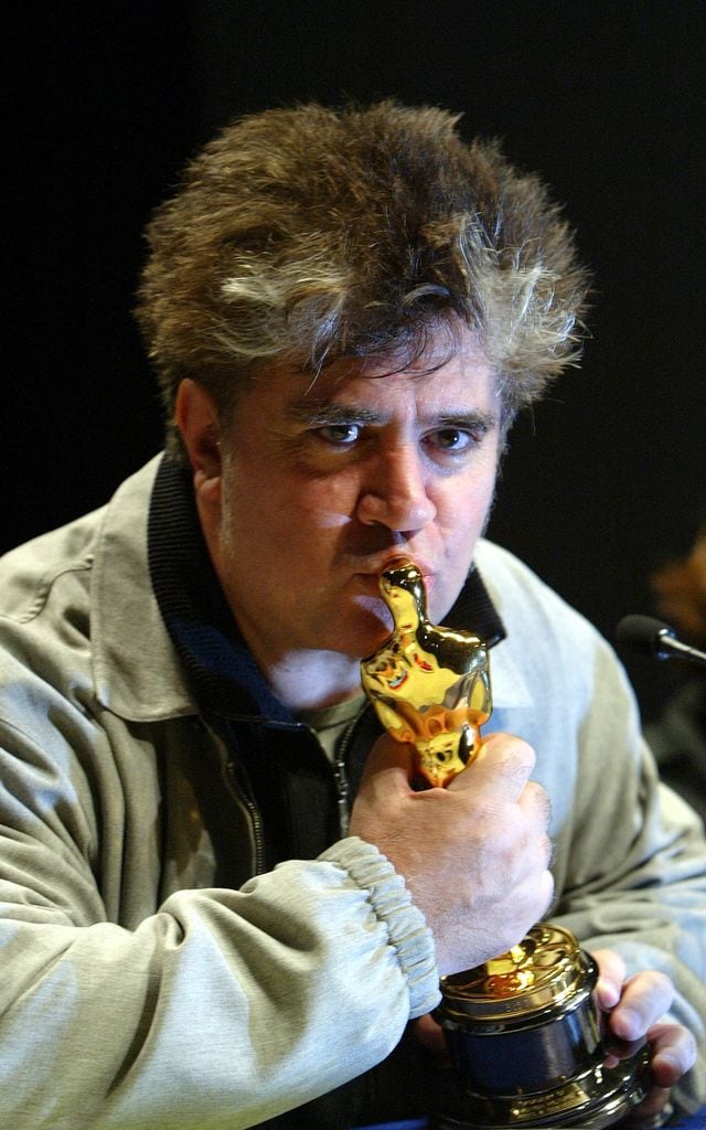 Pedro Almodóvar, con su Oscar al mejor guion por 'Hable con ella'