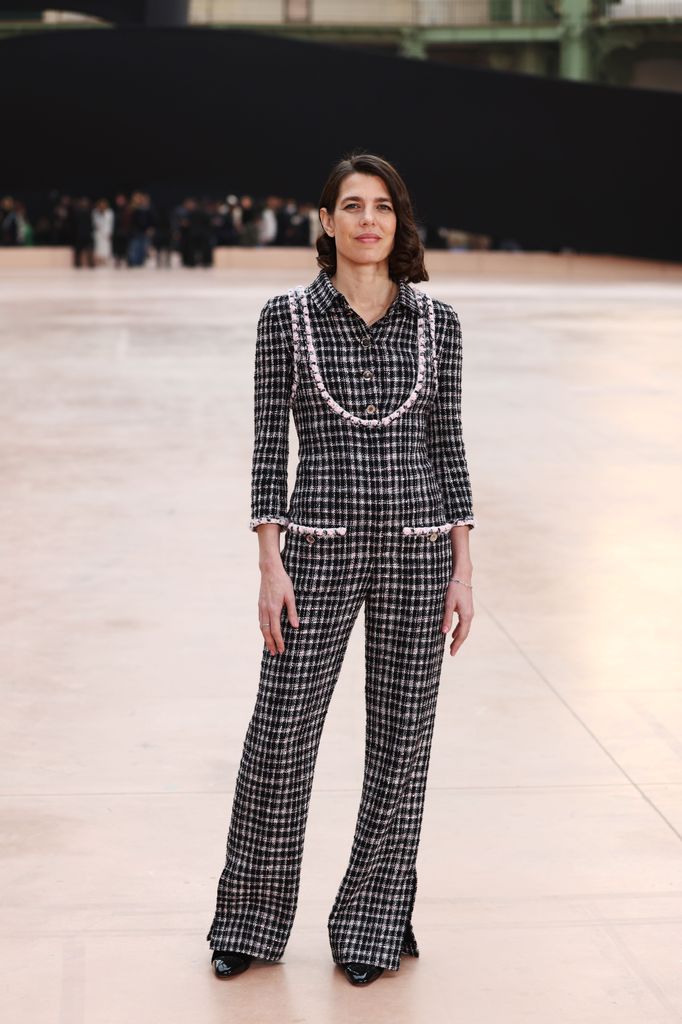 Carlota Casiraghi en el desfile de Chanel en Paris Fashion Week