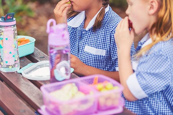 Los niños deben tener un almuerzo saludable