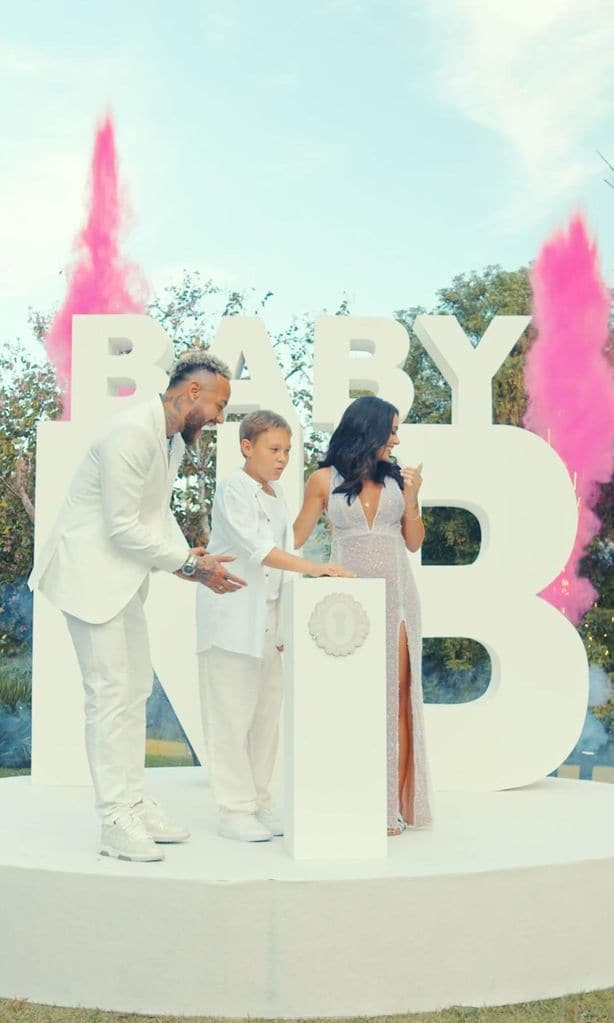 Neymar y su novia Bruna Biancardi