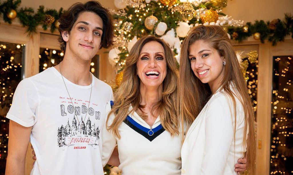 Lili Estefan y sus hijos