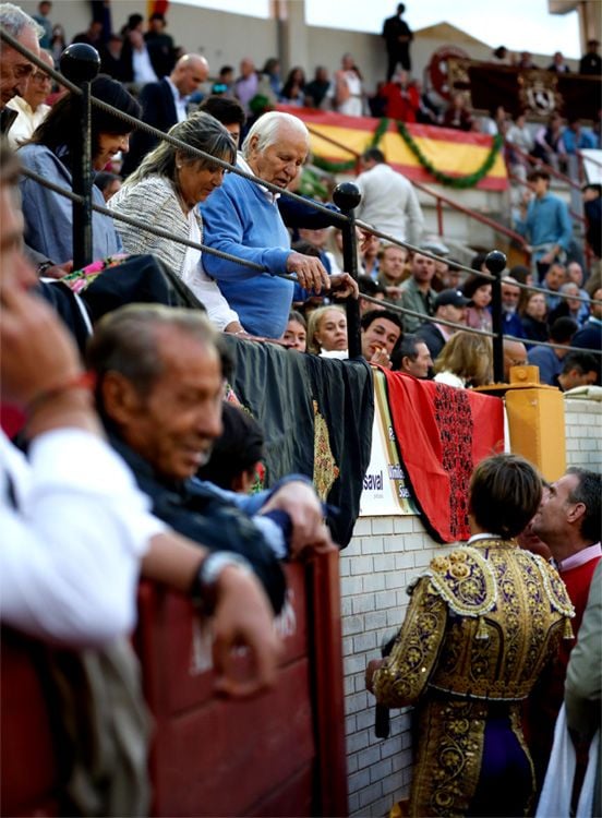 Manuel Benítez 'El Cordobés' ve torear a su hijo