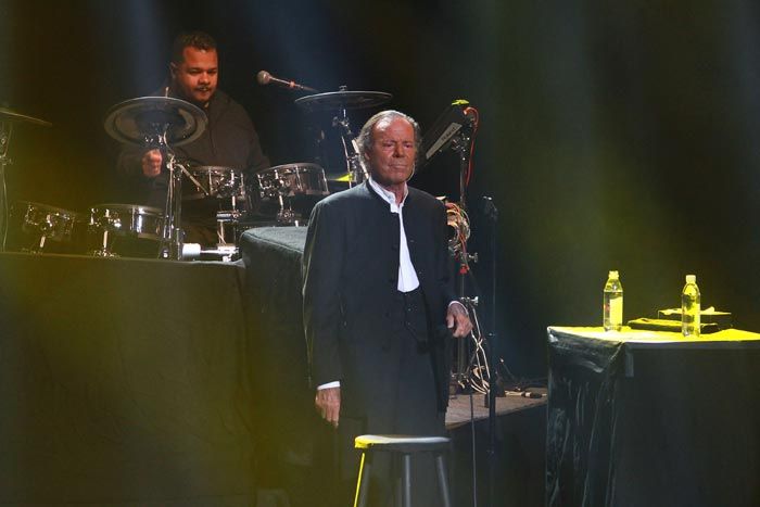 Julio Iglesias