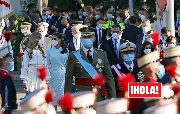 Los Reyes y la infanta Sofía presiden la Fiesta Nacional, por primera vez sin la heredera