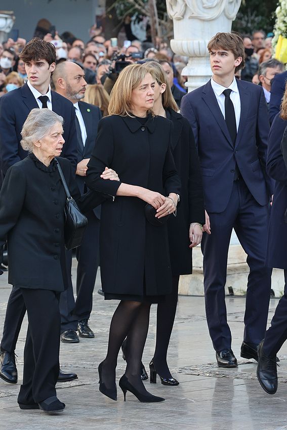 migMiguel Urdangarin con su madre