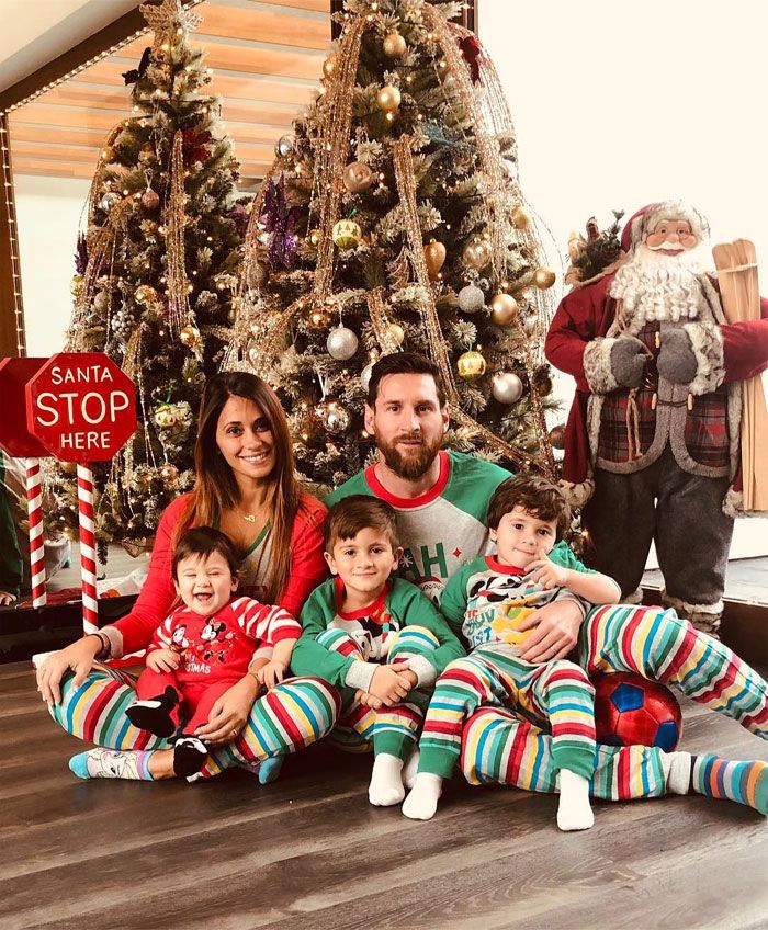 El posado navideño de Leo Messi y su familia