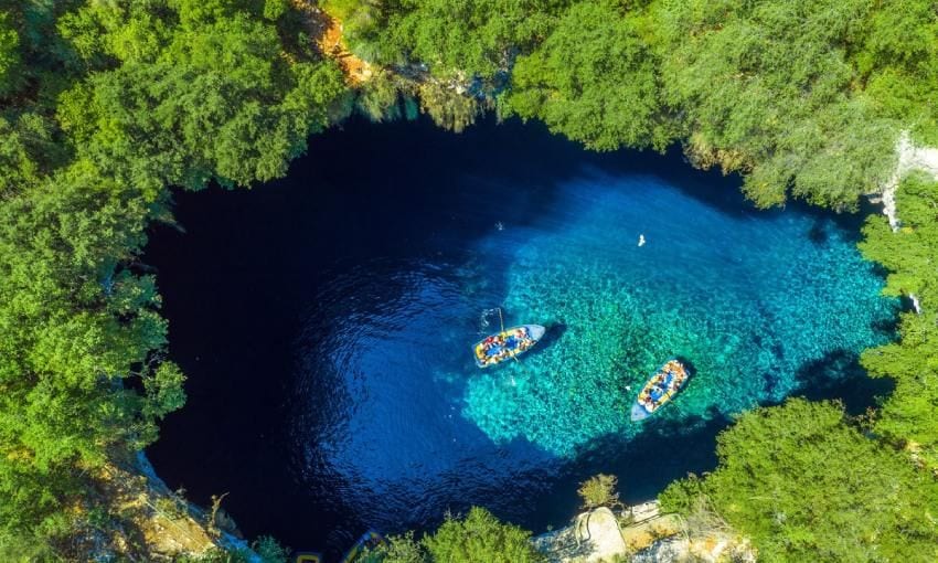 El lago subterráneo Melissani