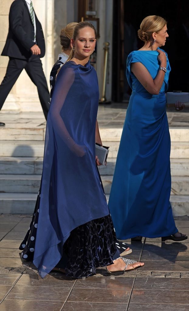 Irene Urdanagarin with her mother, Infanta Cristina at the wedding of Teodora de Grecia