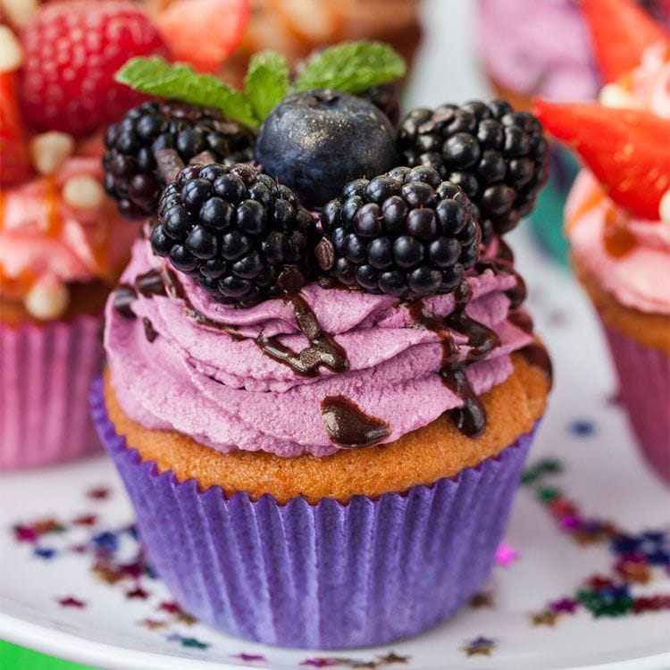 'Cupcakes' con 'mousse' de moras